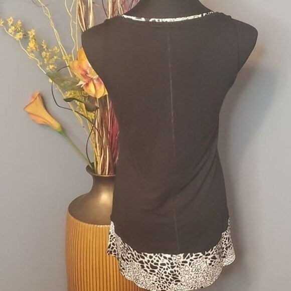 White House Black Market Woven-Hem Tank Size XS NWT - Picture 8 of 14